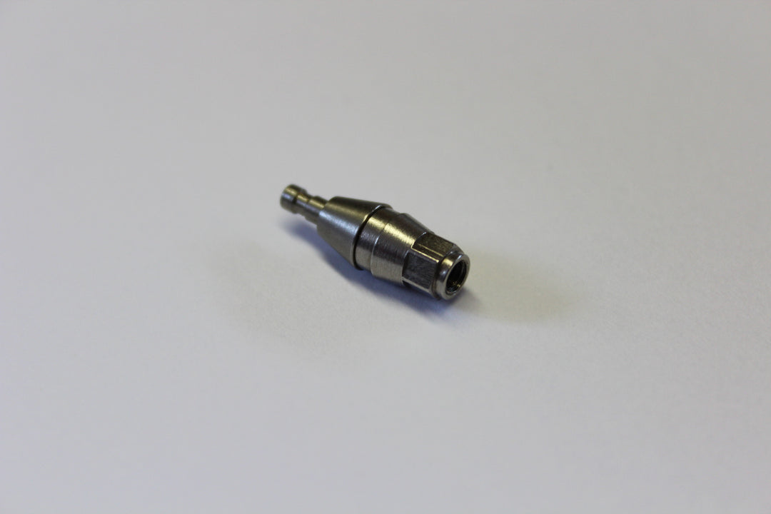 Stecker M3 absperrend