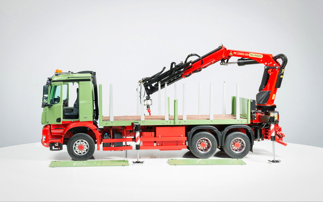 Arocs 3-Achs-Baustoff-LKW Palfinger Heckladekran, 6x6