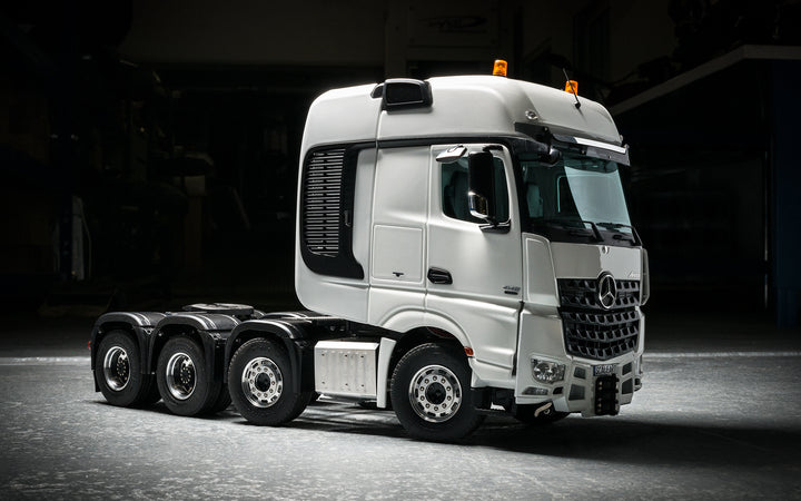 Actros/Arocs Gigaspace, 4-Achs-Schwerlastzug-Sattelzugmaschine