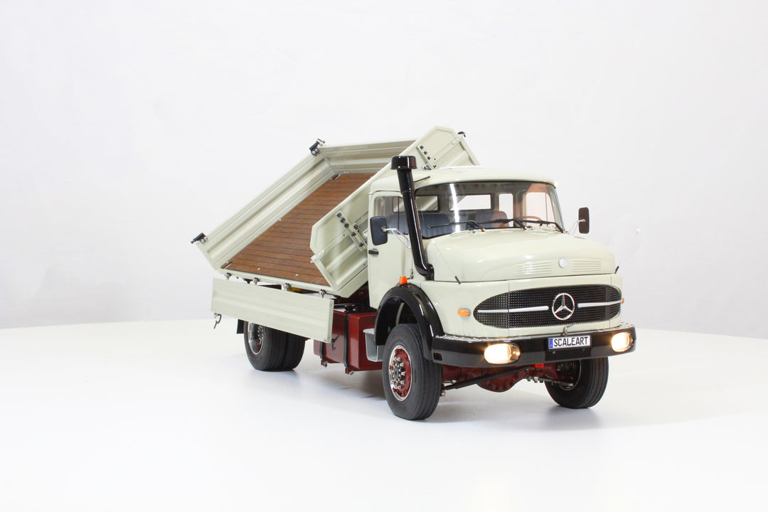 MB Rundhauber 2-Achs-Dreiseitenkipper - 4x4