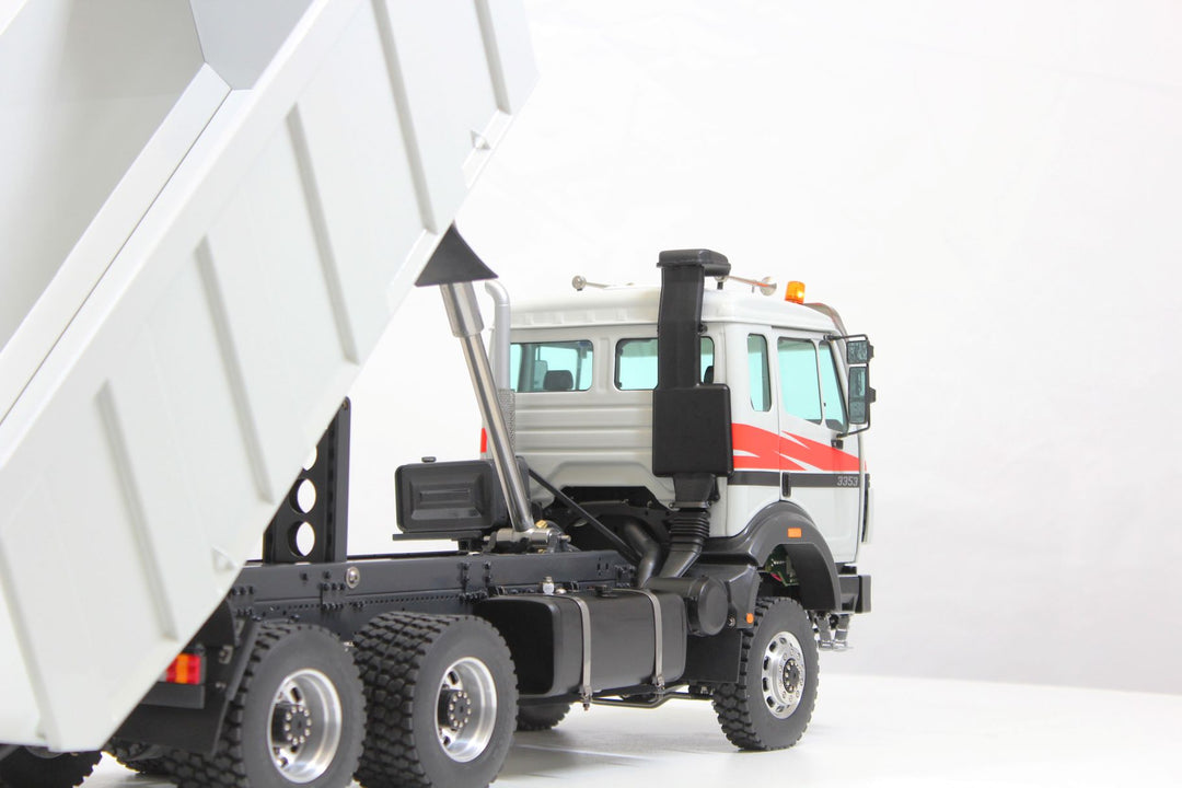 Mercedes SK 3-Achs-Hinterkipper 6x6
