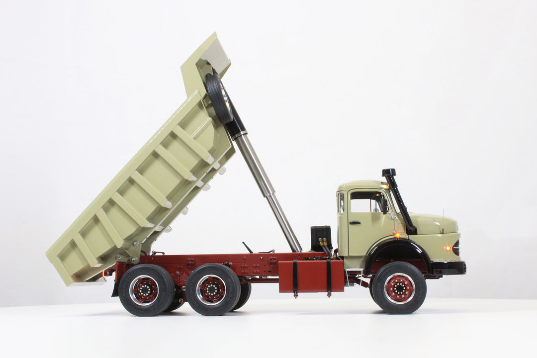 MB Rundhauber 3-Achs-Hinterkipper 6x4