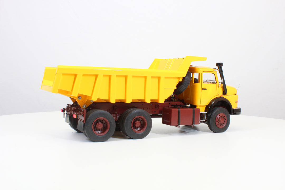 MB Rundhauber 3-Achs-Hinterkipper 6x4