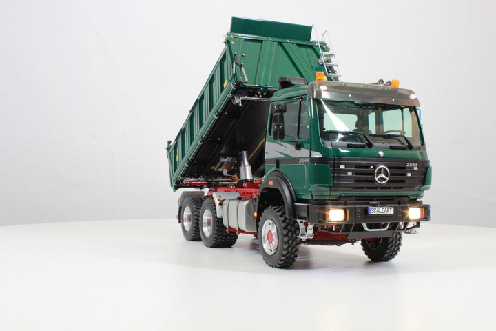 Mercedes SK 3-Achs-Dreiseitenkipper 6x6
