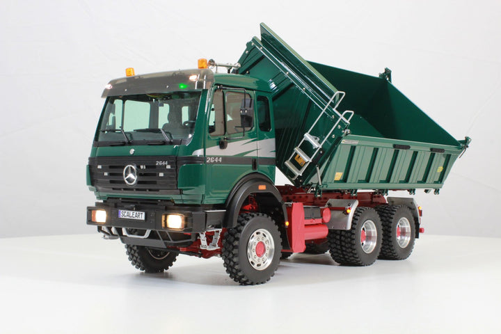 Mercedes SK 3-Achs-Dreiseitenkipper 6x4