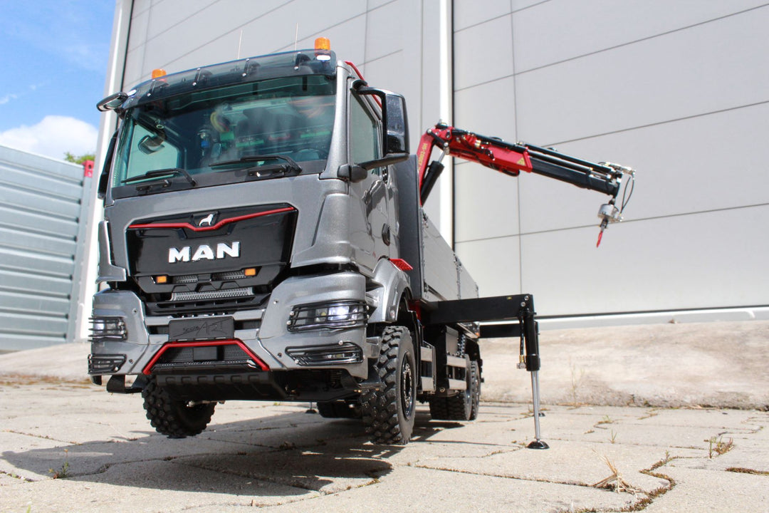 TGS 3-Achs-Baustoff-LKW, Palfinger Heckladekran