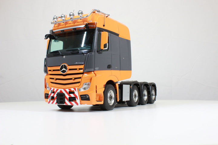 Actros/Arocs Gigaspace, 4-Achs-Schwerlastzug-Sattelzugmaschine