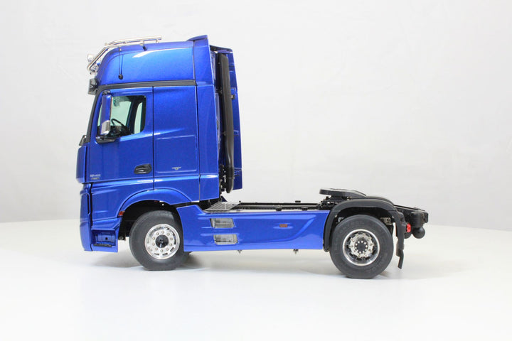 Actros II Gigaspace 2-Achs Sattelzugmaschine 4x2
