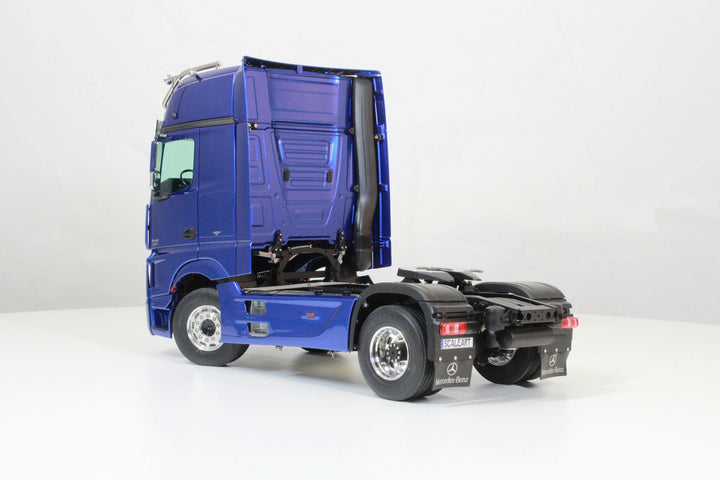 Actros II Gigaspace 2-Achs Sattelzugmaschine 4x2
