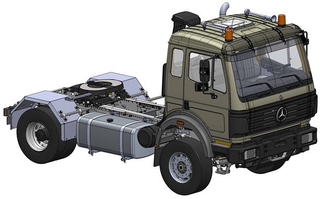 Mercedes SK 2-Achs-Sattelzumgaschine 4x4
