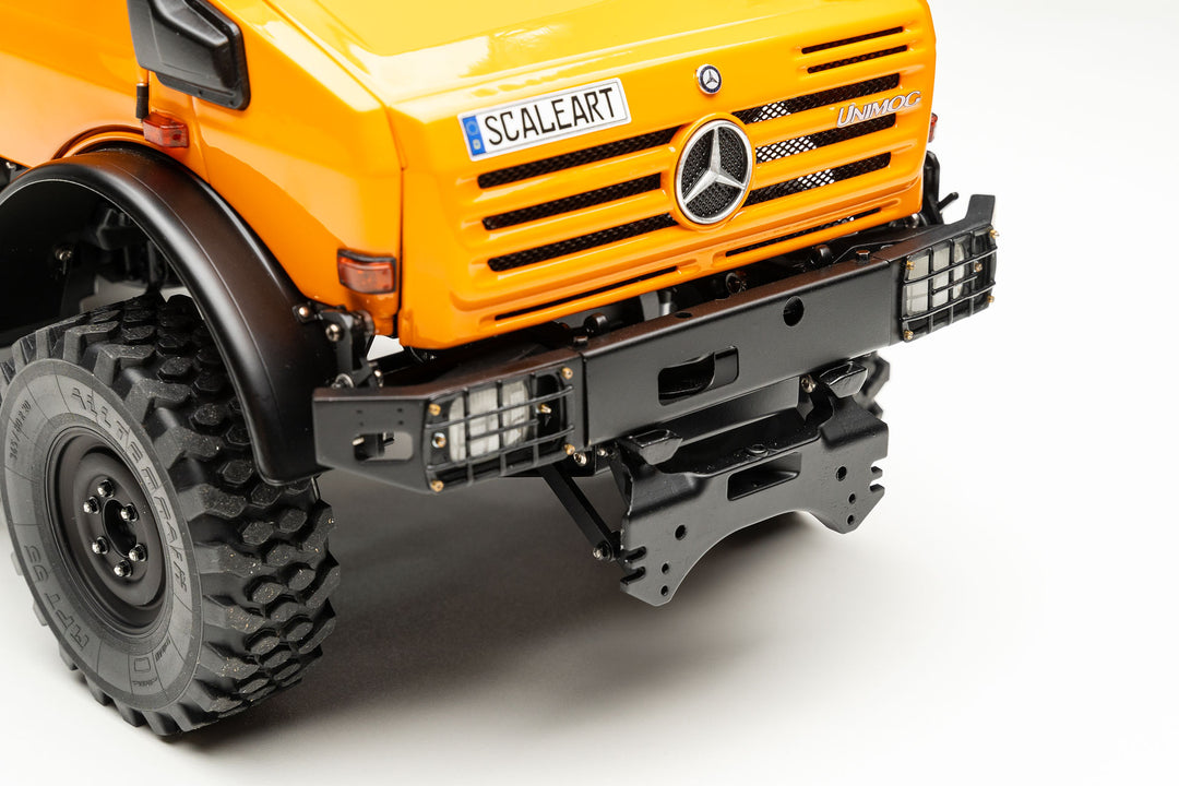 UNIMOG 3.250 mit Pritsche und Fronthydraulik